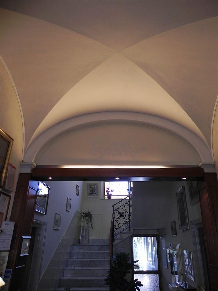 Hotel Ondina Виареджо Экстерьер фото