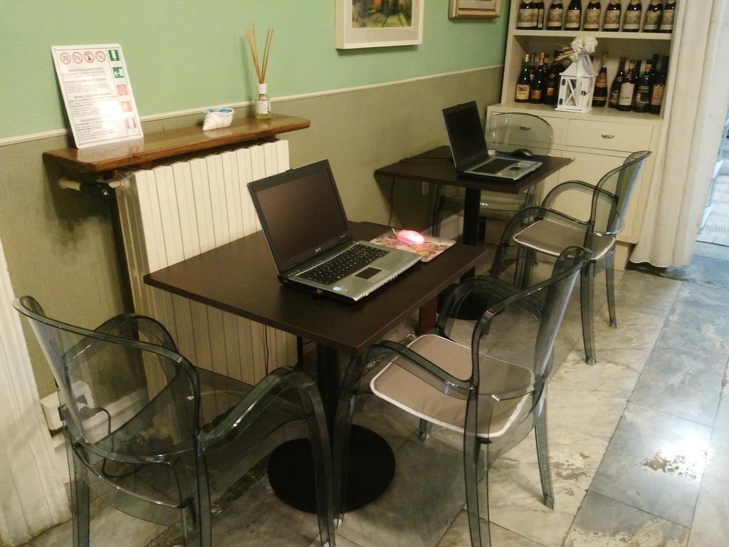 Hotel Ondina Виареджо Экстерьер фото